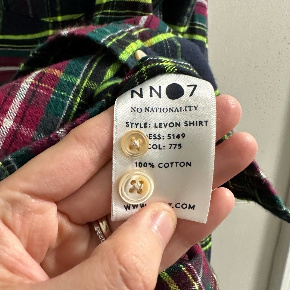 🔥FLASH SALE🔥
No Nationality Plaid button down shirt - Picture 7 of 8